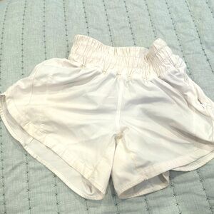 Lululemon shorts zero